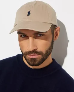 Beżowa czapka Chino z logo