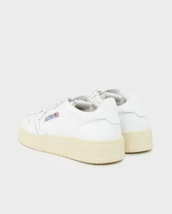 Białe skórzane sneakersy Medalist