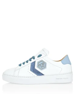 Białe sneakersy Lo-Top