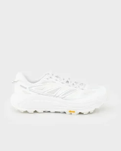 Białe sneakersy Mafate Speed 2