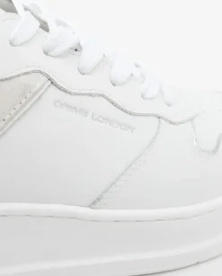 Białe sneakersy Magnetic