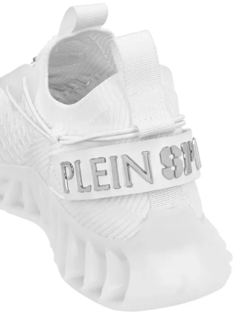 Białe sneakersy sportowe