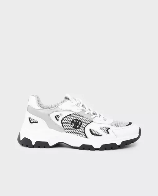Białe sneakersy z logo