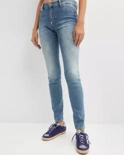 Błękitne jeansy z logo Super High Waist