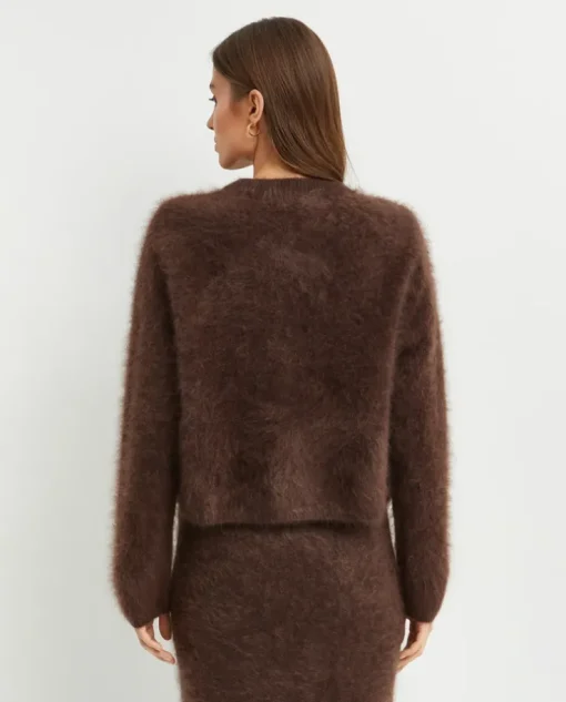 Brązowy sweter z kaszmiru