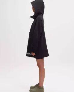 Czarna bluza oversize z kapturem