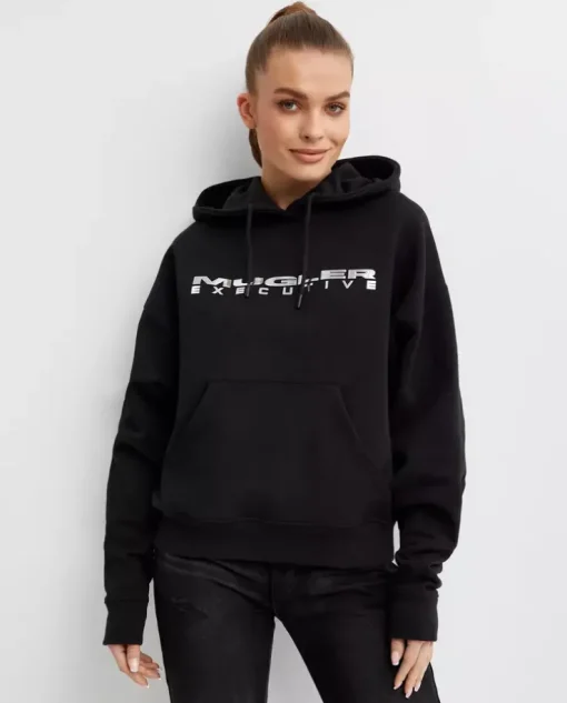 Czarna bluza z kapturem z logo