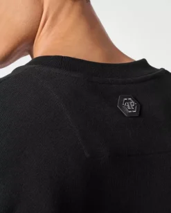 Czarna bluza z logo Gothic