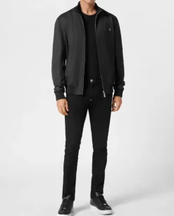 Czarna kurtka bomber