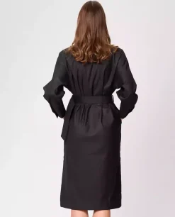 Czarna midi sukienka z paskiem Barbara