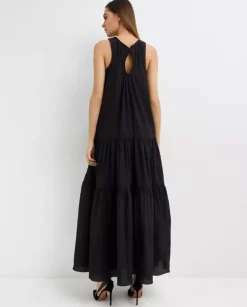 Czarna sukienka maxi