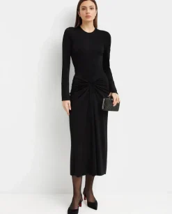 Czarna sukienka maxi