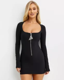 Czarna sukienka mini