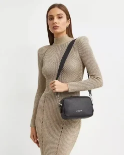 Czarna torebka crossbody Milano Ama