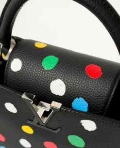 Czarna torebka Louis Vuitton x Yayoi Kusama
