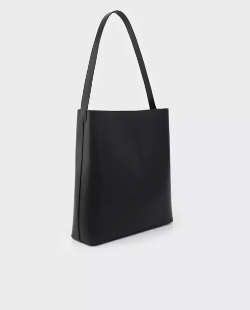 Czarna torebka na ramię SAC