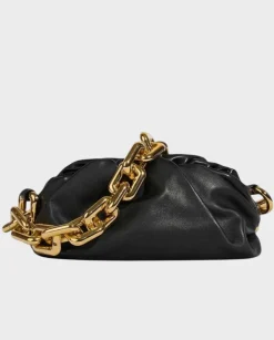 Czarna torebka typu pouch