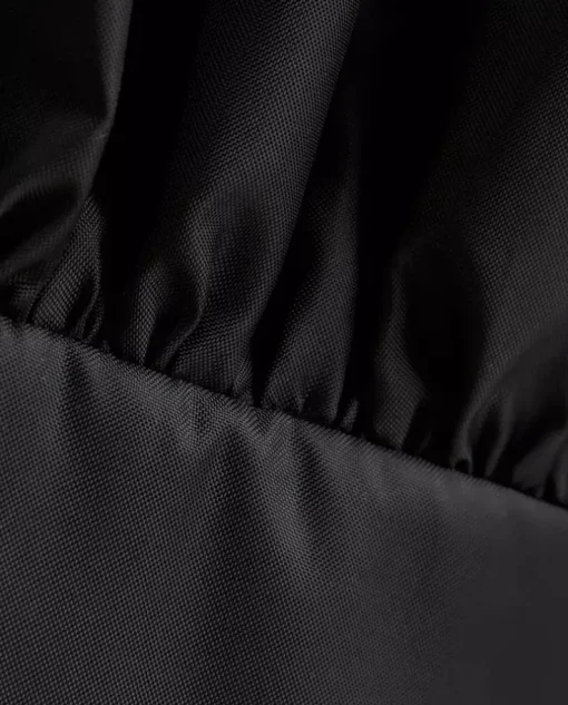 Czarna torebka z falbanką mini