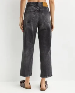 Czarne jeansy Betty Boyfriend