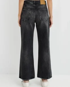 Czarne jeansy Winona Asian Fit