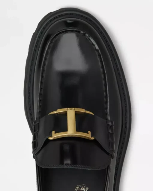 Czarne loafery ze skóry z logo