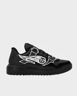 Czarne sneakersy z białym logo