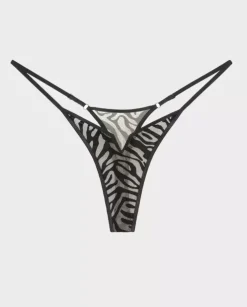 Czarne stringi z printem Kylie