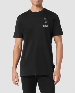 Czarny bawełniany t-shirt z naszywkami