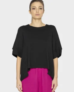 Czarny luźny t-shirt