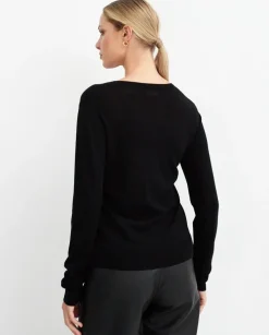 Czarny sweter Linfa