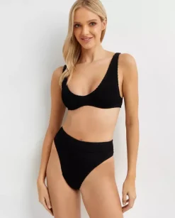 Czarny top od bikini Scout