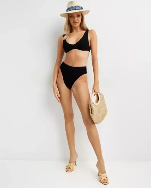 Czarny top od bikini Scout