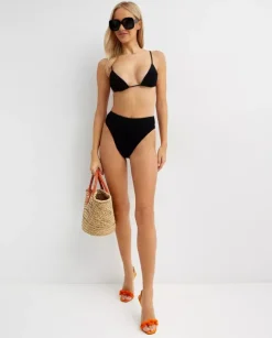 Czarny top od bikini Sofie Eco