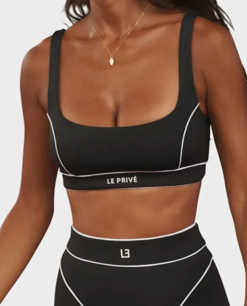 Czarny top z przeszyciami Luxe Leisure