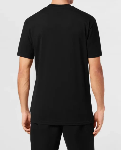 Czarny T-shirt z aplikacją