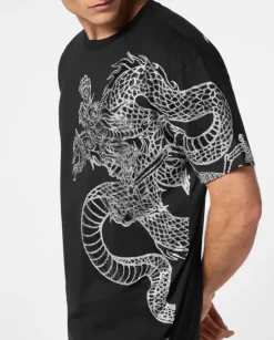 Czarny T-shirt z błyszczącą aplikacją