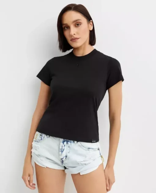 Czarny t-shirt z logo