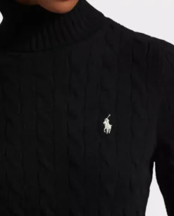 Czarny wełniany golf z logo