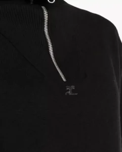 Czarny wełniany sweter z logo