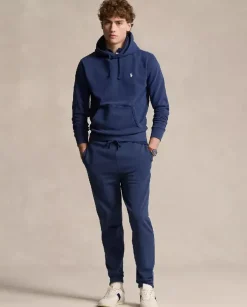 Granatowa bluza z kapturem