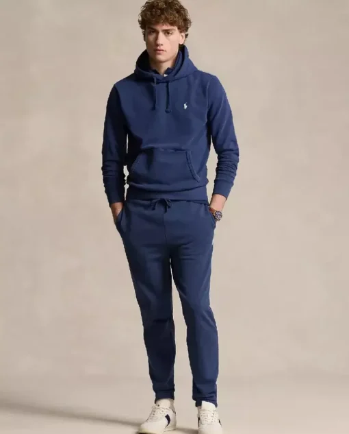 Granatowa bluza z kapturem