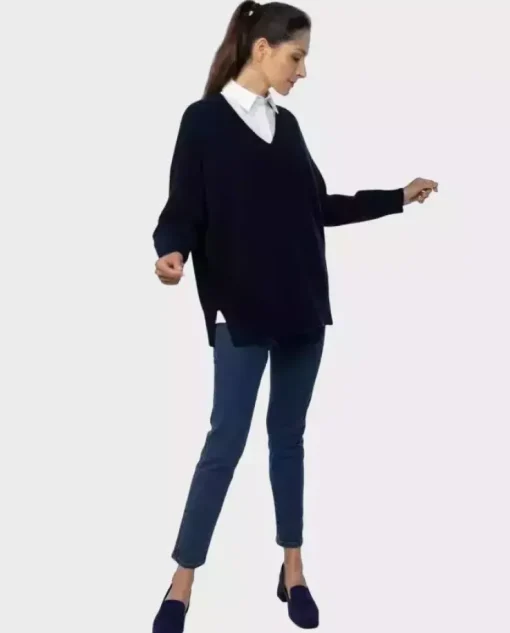 Granatowy sweter z kaszmiru