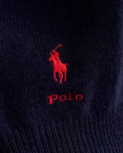 Granatowy sweter z wełny