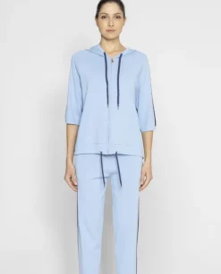 Niebieska bluza z rękawami 3/4