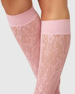 Różowe koronkowe podkolanówki Rosa