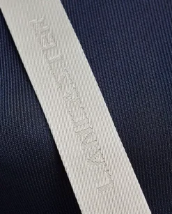 Srebrna torebka crossbody Milano Ama