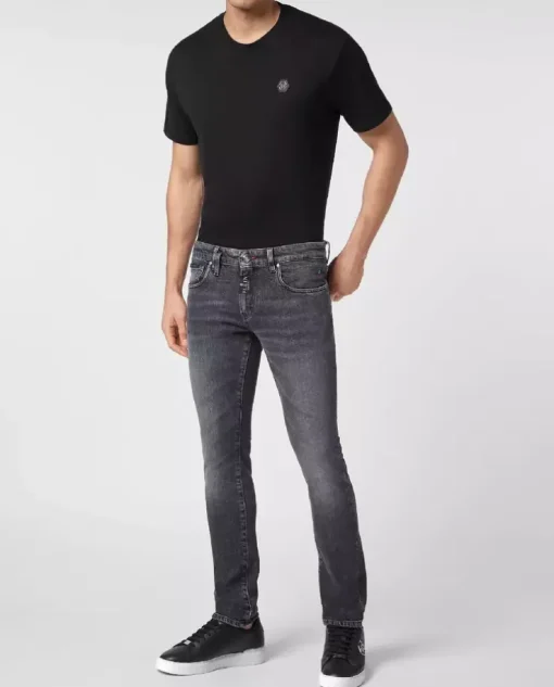 Szare jeansy Super Fit
