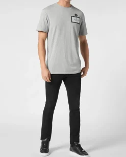 Szary t-shirt z okrągłym dekoltem