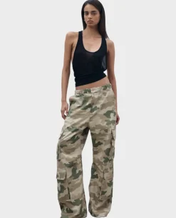 Szerokie spodnie cargo Camo