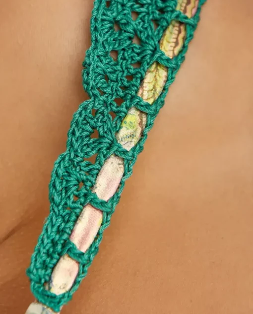 Top od bikini we wzór Paisley